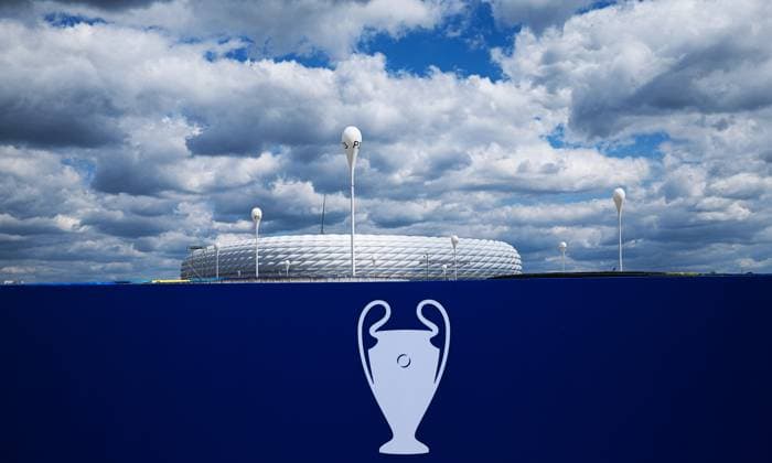 24.05.2025, Champions League Munich Arena, Muenchen, Fussball, im Bild: Allianz Arena ohne Allianz Logo fuer die Champions League Finale vorbereitet