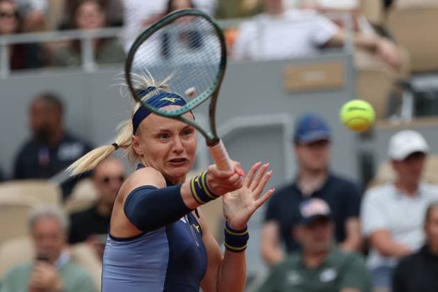 May 26, 2025, Paris, Celestynow, France: REBECCA SRAMKOVA of Slovakia during the match against Iga SwiÄ¦tek of Poland in the first round of French Open 2025 at Roland Garros in Paris. Sramkova lost 3:6, 3:6 Paris France - ZUMAc278 20250526_zsp_c278_009 Copyright: xMarcinxCholewinskix
