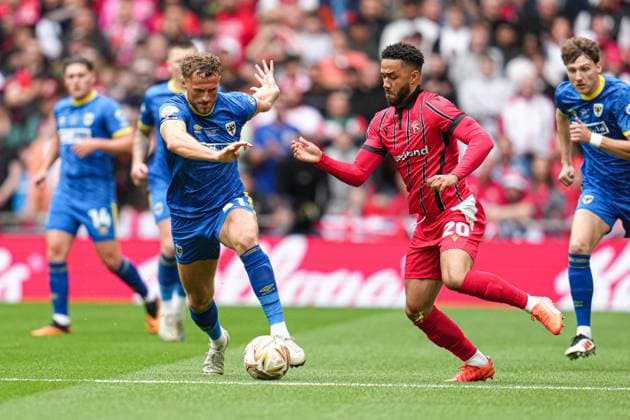Sky Bet League 2 Playoff Final AFC Wimbledon v Walsall during the Sky Bet League 2 Playoff Final match AFC Wimbledon vs Walsall at Wembley Stadium, London, United Kingdom, 26th May 2025 (Photo by Harvey Murphy News Images) Copyright: xHarveyxMurphy NewsxImagesx