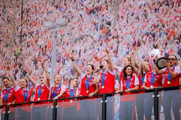 Laia Codina (5 Arsenal) Lotte Wubben-Moy (3 Arsenal) and Players of Arsenal during the UEFA Womens Champions League Arsenal Trophy Lift at Emirates Stadium in London, England. (Pauline FIGUET SPP) Copyright: xPaulinexFIGUETx xSPPx spp-en-PaFiSp-PF_ARS3278