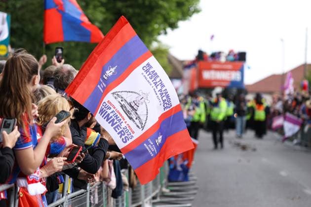 FA Cup Trophy Parade 26 May 2025, London - Crystal Palace FA Cup Trophy Parade - A flag that says FA Winners on it - Photo: Jacques Feeney Offside. London UK Copyright: xJacquesxFeeneyx xOffsidexOffside