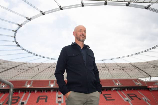 Erik TEN HAG, Cheftrainer, Portraet, Porträt, Portrait, Angeschnittenes Einzelbild, Einzelmotiv, Vorstellung von Erik TEN HAG als neuer Trainer von Bayer Leverkusen. 26.05.2025 in der Bayarena Leverkusen, Â