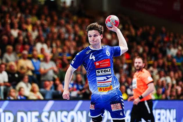 Wurf Tor Paul Holzhacker (VfL Luebeck-Schwartau, 04) GER, VfL Luebeck-Schwartau vs. Bergischer HC, Handball, 2. Bundesliga, Spieltag 32, Saison 2024 2025, 26.05.2025 GER, VfL Luebeck-Schwartau vs. Bergischer HC, Handball, 2. Bundesliga, Spieltag 32, Saison 2024 2025, 26.05.2025 Luebeck
