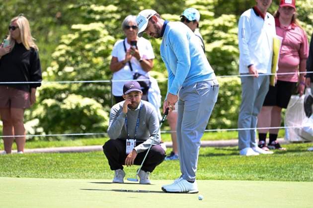 PGA, Golf Herren 2025: The Memorial Tournament Practice Rounds MAY 26 May 26, 2025: Patrick Cantlay (USA) putts on the putting green at the Memorial Tournament in Dublin, Ohio. Brent Clark Cal Media (Credit Image: Â Brent Clark Cal Sport Media) Dublin Oh USA EDITORIAL USE ONLY Copyright: xx ZUMA-20250526_zma_c04_052.jpg BrentxClarkx csmphotothree386767