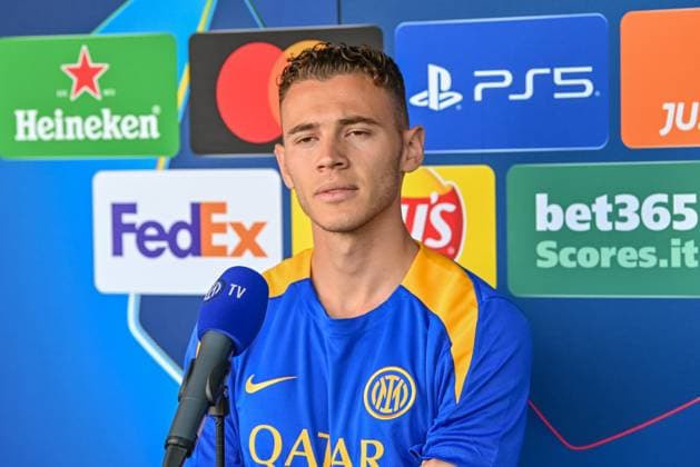 Kristjan Asllani seen during the Inter Media Day during Inter Champions League Media Day, UEFA Champions League football match in Appiano Gentile, Italy, May 26 2025  Copyright: xTommasoxFimiano IPAxSportx xipa-agency.netx xx IPA_58286555 IPA_Agency_IPA58286555