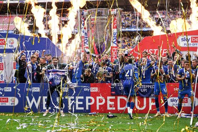 Sky Bet League 2 Playoff Final AFC Wimbledon v Walsall Wimbledon celebrate promotion after the Sky Bet League 2 Playoff Final match AFC Wimbledon vs Walsall at Wembley Stadium, London, United Kingdom, 26th May 2025 (Photo by Harvey Murphy News Images) Copyright: xHarveyxMurphy NewsxImagesx