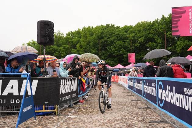 RogliÄ PrimoÅ¾ of Red Bull - Bora - Hansgrohe during the stage 16 of the Giro d™Italia from Piazzola sul Brenta to San Valentino (Brentonico), Italy - Tuesday, May 27, 2025. - cycling.  Copyright: xMassimoxPaolone LaPressex