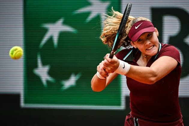 May 27, 2025, Paris, France, France: Mirra ANDREEVA of Russia during the third day of Roland-Garros 2025, French Open 2025, Grand Slam tennis tournament at Roland-Garros Stadium on May 27, 2025 in Paris, France. Paris France - ZUMAm308 20250527_zsp_m308_003 Copyright: xMatthieuxMirvillex