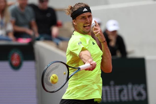 Sport Bilder des Tages ROLAND GARROS 2025 Thierry Larret MAXPPP - PARIS (75) 27 05 2025 Thierry Larret Maxppp. Tennis. Roland Garros 2025. Internationaux de France de tennis. Stade Roland Garros, Paris (75). Le 27 mai. Court Suzanne Lenglen : Alexander ZVEREV (GER) vs Learner Tien (USA) - Tennis. Roland Garros 2025. French Open tennis tournament. Roland Garros Stadium, Paris (75) PARIS (75) STADE ROLAND GARROS PARIS ILE DE FRANCE FRANCE  Copyright: xMAXPPPxThierryxLarretx TLR202505279934 TLR202505279934
