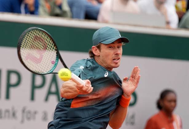 TENNIS - French Open 2025 PARIS,FRANCE,27.MAY.25 - TENNIS - ATP, Tennis Herren World Tour, French Open, Roland Garros, Grand Slam. Image shows Alex de Minaur (AUS).  GEPAxpictures xMichaelxRiedler