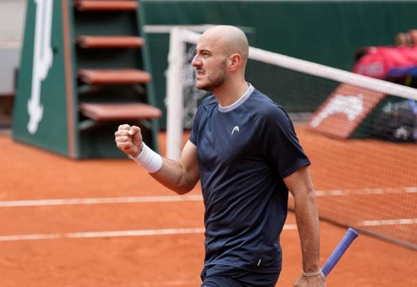 TENNIS - French Open 2025 PARIS,FRANCE,27.MAY.25 - TENNIS - ATP, Tennis Herren World Tour, French Open, Roland Garros, Grand Slam. Image shows Constantin Frantzen (GER).  GEPAxpictures xMichaelxRiedler