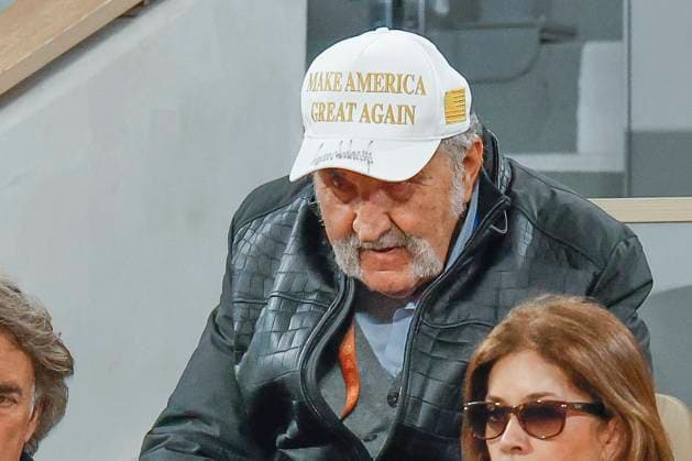 May 27, 2025, Paris, Paris, France: Ion ÃˆÅ¡iriac (former pro tennis player and coach) wearing a white cap with autograph during the tennis Grand Slam of Roland Garros 2025,match between Mackenzie Mcdonald (USA) and Novak Djokovic (SRB) at Roland Garros Stadium - on May 27 2025.Paris - France Paris France - ZUMAb253 20250527_zsp_b253_117 Copyright: xLoicxBaratouxx