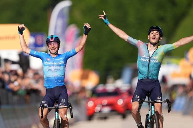 Scaroni Christian of Xds Astana Team winner of the stage with Fortunato Lorenzo of Xds Astana Team azure jersey during the stage 16 of the Giro d™Italia from Piazzola sul Brenta to San Valentino (Brentonico), Italy - Tuesday, May 27, 2025. - cycling.  Copyright: xMassimoxPaolone LaPressex