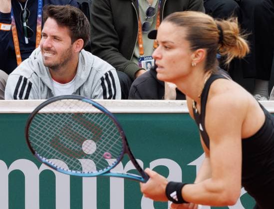 Maria Sakkari s Belgian coach Julien Cagnina pictured during the Roland Garros French Open tennis tournament, in Paris, France, Tuesday 27 May 2025. This year s tournament takes place from 25 May to 08 June. BENOITxDOPPAGNE  x125489337x