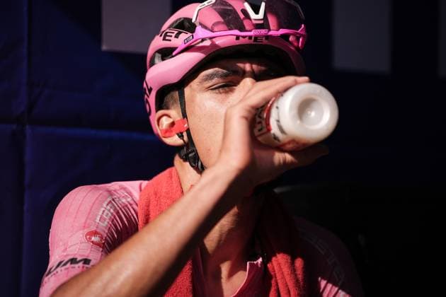 Del Toro Romero Isaac of Uae Team Emirates Xrg pink jersey after the finish during the stage 16 of the Giro d™Italia from Piazzola sul Brenta to San Valentino (Brentonico), Italy - Tuesday, May 27, 2025. - cycling.  Copyright: xMarcoxAlpozzi LaPressex