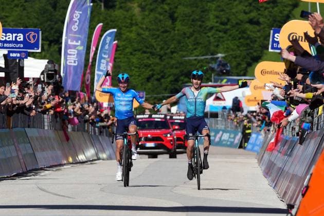 Scaroni Christian of Xds Astana Team winner of the stage with Fortunato Lorenzo of Xds Astana Team azure jersey during the stage 16 of the Giro d™Italia from Piazzola sul Brenta to San Valentino (Brentonico), Italy - Tuesday, May 27, 2025. - cycling.  Copyright: xGianxMattiaxD Alberto LaPressex