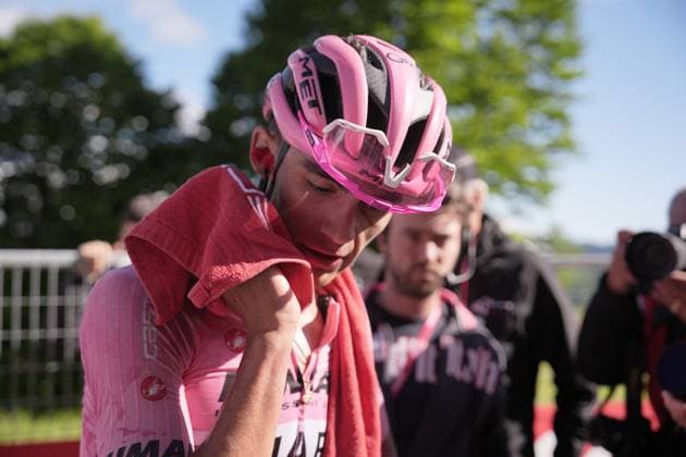 Del Toro Romero Isaac of Uae Team Emirates Xrg pink jersey during the stage 16 of the Giro d™Italia from Piazzola sul Brenta to San Valentino (Brentonico), Italy - Tuesday, May 27, 2025. - cycling.  Copyright: xMarcoxAlpozzi LaPressex