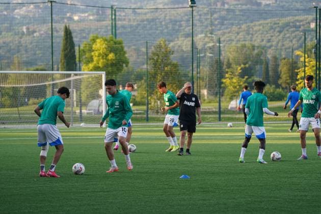 Sassuolo™s players warm up before the match between Inter and Sassuolo In the final fase of 2024 25 Primavera 1 Championship at the Viola Park Center in Bagno A Ripoli, Florence, center of Italy - Tuesday, May 27, 2025. Sport - Soccer  Copyright: xMarcoxBucco LaPressex