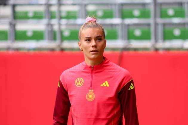 Bremen, Deutschland 28. Mai 2025: Fußball-Frauen-Nationalmannschaft - Training - 28.05. 2025 Im Bild: Selina Cerci (Deutschland) DFB regulations prohibit any use of photographs as image sequences and or quasi-video Trainingsgelände Werder Bremen Bremen Copyright: xFotostandx xFantinix
