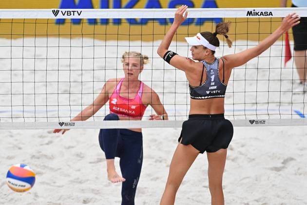 From left Marie-Sara Stochlova of Czech Republic and Anouk Verge-Depre of Switzerland in action during the Groupe D women match Marketa Svozilova and Marie-Sara Stochlova of Czech Republic vs Anouk Verge-Depre and Zoe Verge-Depre of Switzerland at the Pro Tour Elite Beach volleyball, Beachvolleyball tournament in Ostrava, Czech Republic, May 28, 2025. (CTKxPhoto JaroslavxOzana) CTKPhotoP2025052807214  CTKPhotoP2025052807214