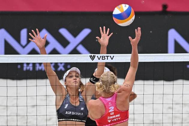 From left Anouk Verge-Depre of Switzerland and Marie-Sara Stochlova of Czech Republic in action during the Groupe D women match Marketa Svozilova and Marie-Sara Stochlova of Czech Republic vs Anouk Verge-Depre and Zoe Verge-Depre of Switzerland at the Pro Tour Elite Beach volleyball, Beachvolleyball tournament in Ostrava, Czech Republic, May 28, 2025. (CTKxPhoto JaroslavxOzana) CTKPhotoP2025052807240  CTKPhotoP2025052807240
