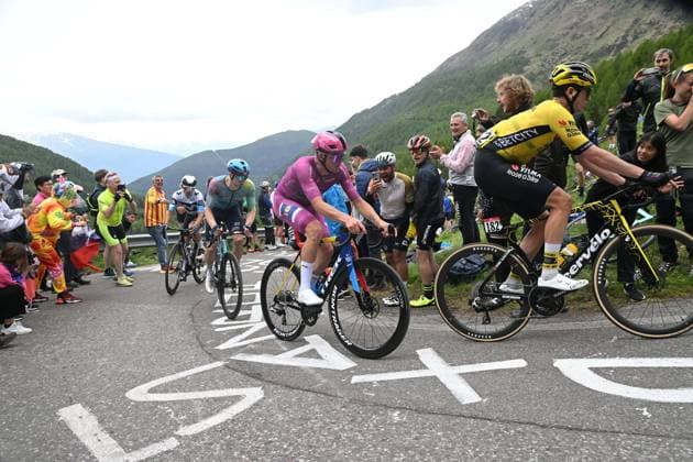 28-05-2025 Giro D italia; Tappa 17 San Michele All adige - Bormio; 2025, Lidl - Trek; Pedersen, Mads; Mortirolo; 