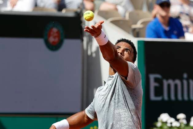 May 29, 2025, Paris, Paris, France: Arthur Fils (FRA) n action during the tennis Grand Slam of Roland Garros 2025,match betweenJaume Munar (ESP) and Arthur Fils (FRA) at Roland Garros Stadium - on May 29 2025.Paris - France Paris France - ZUMAb253 20250529_zsp_b253_002 Copyright: xLoicxBaratouxx