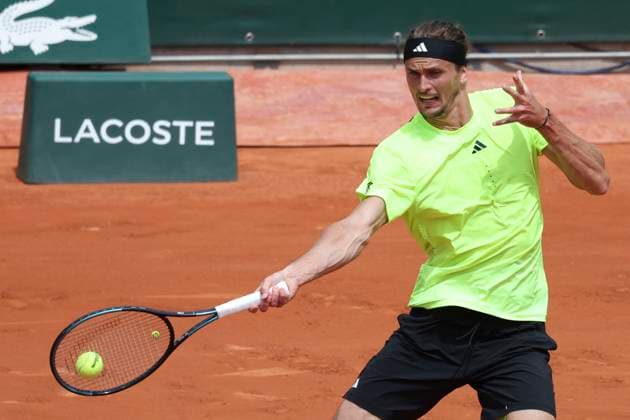 TENNIS : Roland Garros 2025 - Internationaux de France - 29 05 2025 Alexander Zverev (GER) Vs Jesper de Jong (NED) ParisFrance  Copyright: xMichtofx