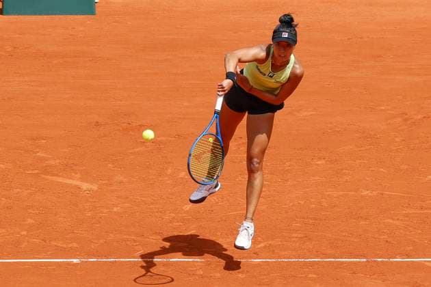 May 29, 2025, Paris, Paris, France: Ann Li (USA) in action during the tennis Grand Slam of Roland Garros 2025,match betweenJaume Ann Li (USA) and Jessica Pegula (USA)at Roland Garros Stadium - on May 29 2025.Paris - France Paris France - ZUMAb253 20250529_zsp_b253_040 Copyright: xLoicxBaratouxx