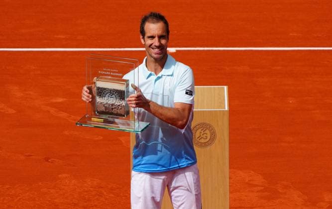 Richard Gasquet after his last ever match at Roland Garros French Open Tennis, Day Five, Tennis, Roland Garros, Paris, France - 29 May 2025 EDITORIAL USE ONLY No use with unauthorised audio, video, data, fixture lists, club league logos or live services. Online in-match use limited to 120 images, no video emulation. No use in betting, games or single club league player publications. Copyright: xJavierxGarcia Shutterstockx 15328390bh