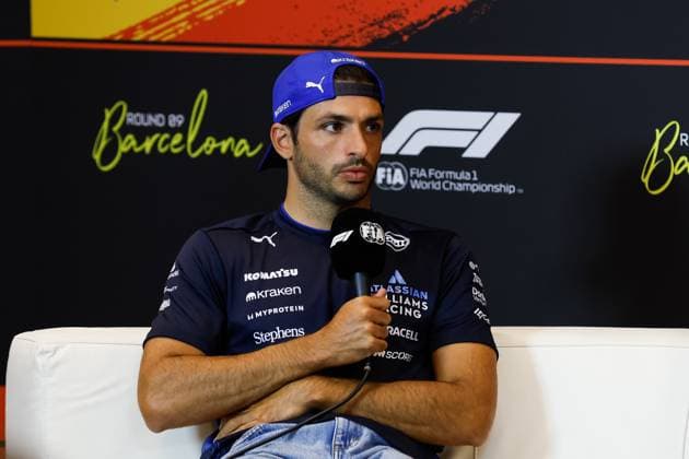 F1 - SPANISH GRAND PRIX 2025 SAINZ Carlos (spa), Williams Racing FW47, portrait in the press conference, PK, Pressekonferenz during the Formula 1 Aramco Gran Premio de Espana 2025, Spanish Grand Prix 2025, 9th round of the 2025 FIA Formula One World Championship, WM, Weltmeisterschaft from May 30 to June 1, 2025 on the Circuit de Barcelona-Catalunya, in Montmelo, Spain - MontmeloSpain Copyright: xJavierxJimenezx