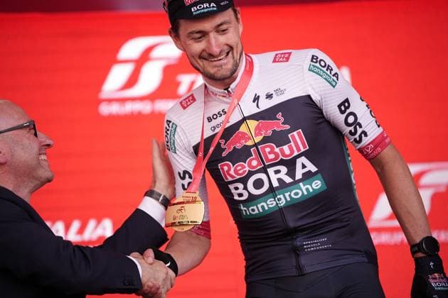 Denz Nico of Red Bull - Bora - Hansgrohe Team winner of the stage on the podium during the stage 18 of the Giro d™Italia from Morbegno to Cesano Maderno, Italy - Thursday, May 29, 2025. - cycling.  Copyright: xMarcoxAlpozzi LaPressex