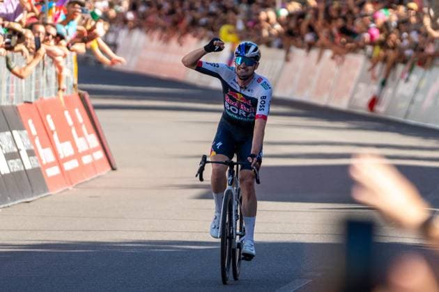 Cesano Maderno Italia Nico Denz (Red Bull - Bora - Hansgrohe) Wins the 18th stage of the Giro d italia in Cesano Maderno (Pascal von Büren SPP) Copyright: xPascalxvonxBürenx xSPPx spp-en-PaVoBSp-Pavo-Fotografie_Giro