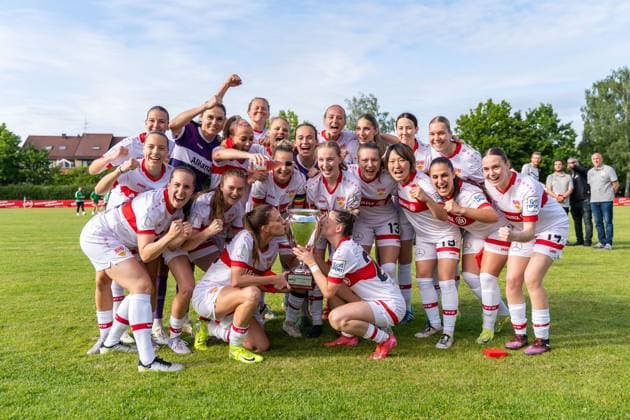 Pokalsieger VfB Stuttgart Frauen, VfB Stuttgart vs VfL Herrenberg, Fußball, Frauen WFV-Verbandspokal Finale, Saison 2024 2025, 29.05.2025, VfB Stuttgart vs VfL Herrenberg, Fußball, Frauen WFV-Verbandspokal Finale, Saison 2024 2025, 29.05.2025 Stuttgart Copyright: xEibner-Pressefoto MaxxVogelx EP_MVL