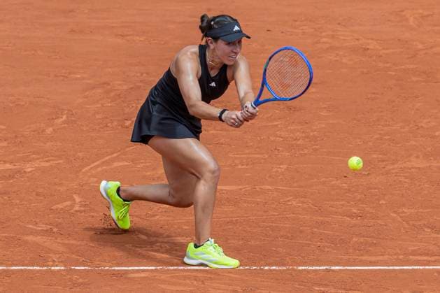 2025 French Open - Day Five Jessica Pegula returns the ball against Ann Li at the Roland Garros Grand Slam Tournament in Paris, France, on May 29, 2025. Paris France  Copyright: xRobertxSzaniszlox originalFilename:szaniszlo-notitle250529_npHeV.jpg