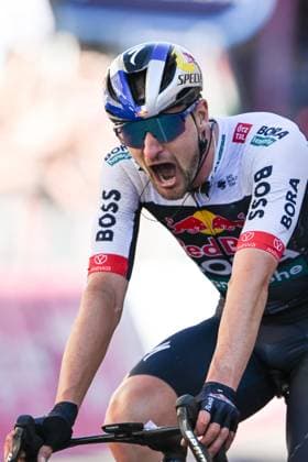 108th Giro D Italia 2025 - Stage 18 In Cesano Maderno, Italy, on May 29, 2025, Nico Denz of Germany and Team Red Bull celebrates at the finish line as the stage winner during the 108th Giro d Italia 2025, Stage 18, a 144km stage from Morbegno to Cesano Maderno 1,800m UCIWT . Cesano Maderno Italy  Copyright: xTizianoxBallabiox originalFilename:ballabio-108thgir250529_np5Va.jpg