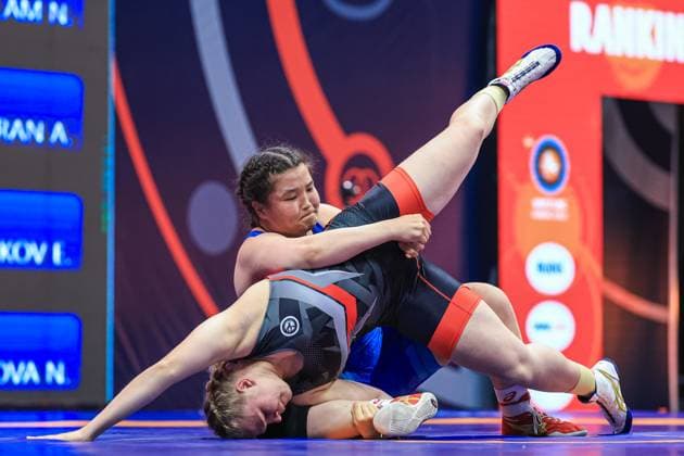 Bilder des Jahres 2025, Sport 05 Mai Sport Bilder des Tages Wrestling Ulaanbaatar Open 2025 72kg WW - Kristina Bratchikova (UWW) df. Tsogzolmaa Dorjsuren (MGL) *** Wrestling Ulaanbaatar Open 2025 72kg WW Kristina Bratchikova UWW df Tsogzolmaa Dorjsuren MGL Copyright: xUnitedxWorldxWrestlingx xAmirrezx
