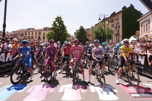 Fortunato Lorenzo of Xds Astana Team, blue jersey , Pedersen Mads of Lidl-Trek, cyclamen jersey, Del Toro Romero Isaac of Uae Team Emirates Xrg, pink jersey, during the stage 19 of the Giro d™Italia from Biella to Champoluc, Italy - Friday, May 30, 2025. - cycling.  Copyright: xMassimoxPaolone LaPressex