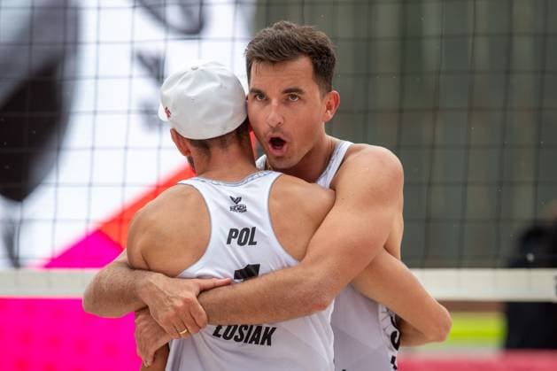 Bartosz Losiak, left, and Michal Bryl of Poland during the Group F men match Ondrej Perusic and David Schweiner of Czech Republic vs Bartosz Losiak of Poland at the Pro Tour Elite Beach volleyball, Beachvolleyball tournament in Ostrava, Czech Republic, May 30, 2025. (CTKxPhoto VladimirxPrycek) CTKPhotoP2025053003676  CTKPhotoP2025053003676