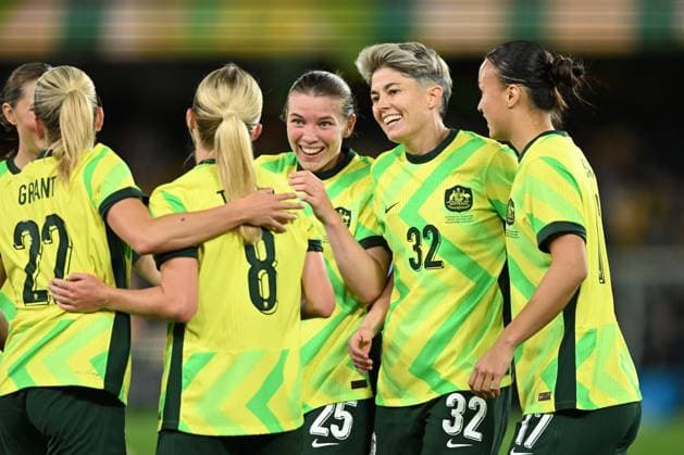 SOCCER AUSTRALIA ARGENTINA WOMEN, Kahli Johnson of Australia and Michelle Heyman of Australia celebrate a goal kicked by Kaitlyn Torpey of Australia during the Women s friendly international match, Länderspiel, Nationalmannschaft between Australia and Argentina at Marvel Stadium in Melbourne, Friday, May 30, 2025. ( NO ARCHIVING, EDITORIAL USE ONLY MELBOURNE VICTORIA AUSTRALIA  Copyright: xJAMESxROSSx 20250530126616010741