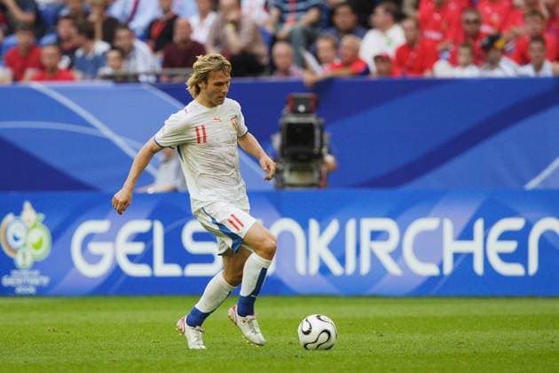 Archivbilder der Woche SPORT KW21 Pavel Nedved. Utkani skupiny E fotbaloveho mistrovstvi sveta 2006 v Nemecku. Ceska republika - USA, 12. cervna 2006, Gelsenkirchen, Nemecko (CTKxPhoto PavelxLebeda) CTKPhotoF202505280047501  CTKPhotoF202505280047501