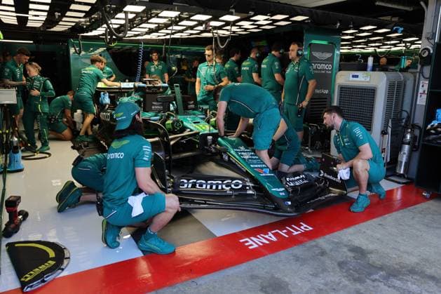 Lance Stroll (Aston Martin Aramco Formula One Team, 18), ESP, Formel 1 Weltmeisterschaft, Aramco Grand Prix von Spanien, Circuit de Barcelona Catalunya, Saison 2025, 30.05.2025 ITA, Formel 1 Weltmeisterschaft, Spanish Grand Prix, 30.05.2024 Barcelona Copyright: xEibner-Pressefoto AnnikaxGrafx EP_AGF