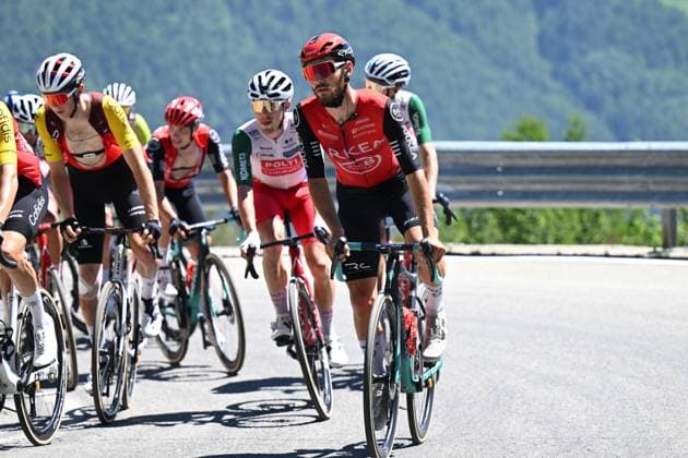 30-05-2025 Giro D italia; Tappa 19 Biella - Champoluc; 2025, Arkea - Beb Hotel; Mozzato, Luca; Col Tzecore; 