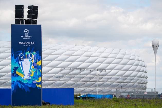 Sport Bilder des Tages Munich, Bavaria, Germany - May 30, 2025: Banner with UEFA logo and lettering Munich 25 Final in front of the arena. Impressions of the Munich Football Arena one day before the UEFA Champions League final between Inter Milan and Paris Saint-Germain PSG