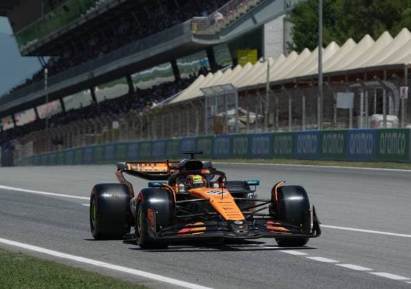 Formel 1 Aramco Grand Prix von Spanien 2025 30.05.2025, Circuit de Catalunya, Barcelona, Formel 1 Aramco Grand Prix von Spanien 2025 , im Bild Oscar Piastri (AUS), McLaren F1 Team