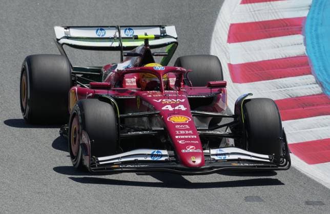 30.05.2025, Circuit de Catalunya, Barcelona, Formel 1 Aramco Grand Prix von Spanien 2025 , im Bild Lewis Hamilton (GBR), Scuderia Ferrari HP (Photo by Hasan Bratic DeFodi Images)