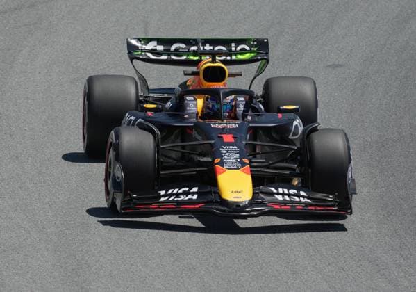 30.05.2025, Circuit de Catalunya, Barcelona, Formel 1 Aramco Grand Prix von Spanien 2025 , im Bild Max Verstappen (NLD), Oracle Red Bull Racing (Photo by Hasan Bratic DeFodi Images)