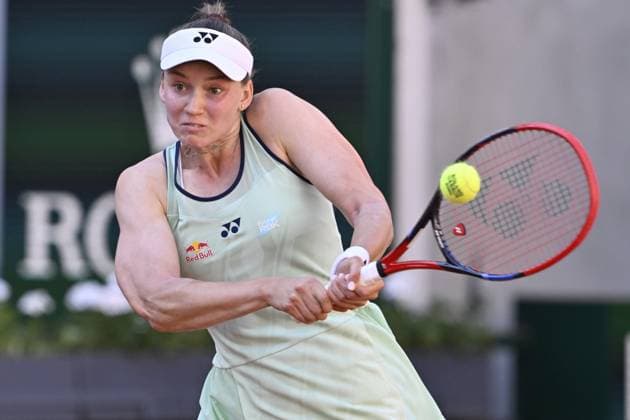 2025 Roland-Garros - Day 6 PARIS, FRANCE - MAY 30: Elena Rybakina of Kazakhstan in action against Latvia s Jelena Ostapenko during the Women s Singles Third Round match on Day Six of the 2025 French Open at Roland Garros on May 30, 2025 in Paris, France. Burak Akbulut Anadolu Paris France. Editorial use only. Please get in touch for any other usage.  Copyright: x2025xAnadoluxBurakxAkbulutx