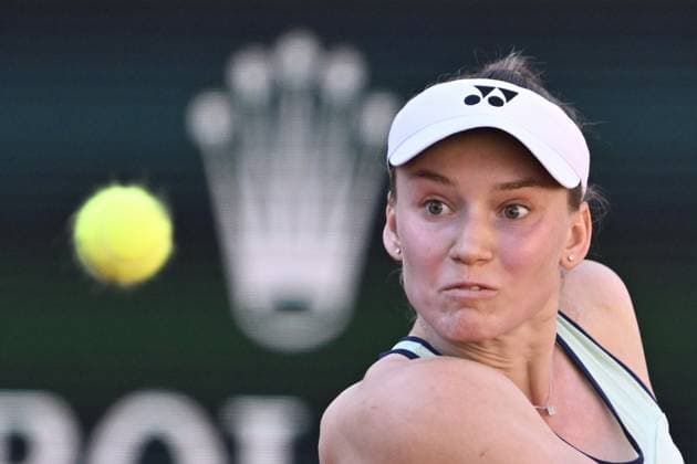 2025 Roland-Garros - Day 6 PARIS, FRANCE - MAY 30: Elena Rybakina of Kazakhstan in action against Latvia s Jelena Ostapenko during the Women s Singles Third Round match on Day Six of the 2025 French Open at Roland Garros on May 30, 2025 in Paris, France. Burak Akbulut Anadolu Paris France. Editorial use only. Please get in touch for any other usage.  Copyright: x2025xAnadoluxBurakxAkbulutx