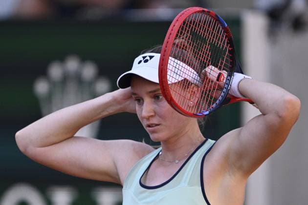 2025 Roland-Garros - Day 6 PARIS, FRANCE - MAY 30: Elena Rybakina of Kazakhstan in action against Latvia s Jelena Ostapenko during the Women s Singles Third Round match on Day Six of the 2025 French Open at Roland Garros on May 30, 2025 in Paris, France. Burak Akbulut Anadolu Paris France. Editorial use only. Please get in touch for any other usage.  Copyright: x2025xAnadoluxBurakxAkbulutx